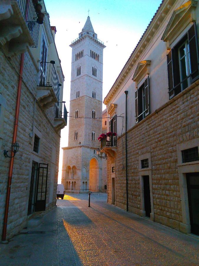 Monolocale Prezioso Villa Trani Luaran gambar