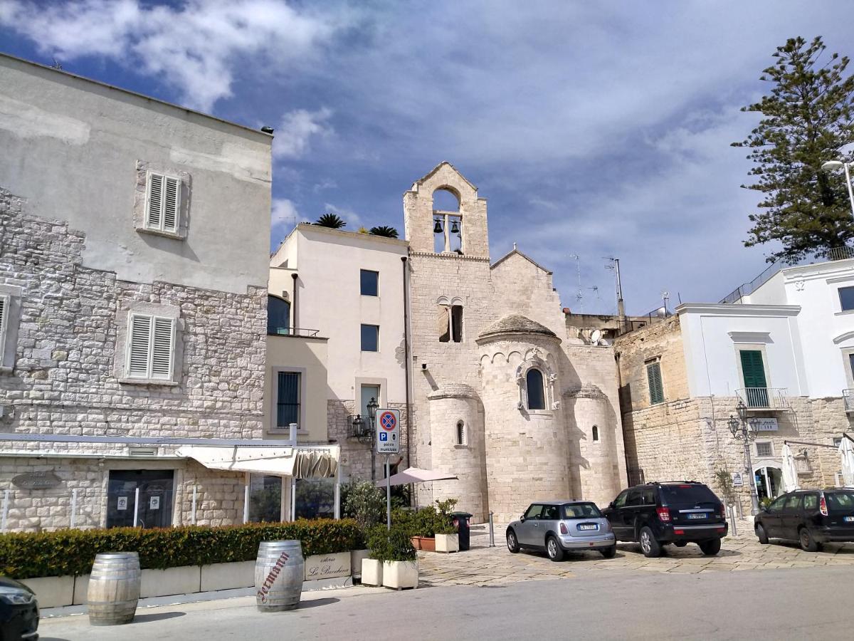 Monolocale Prezioso Villa Trani Luaran gambar
