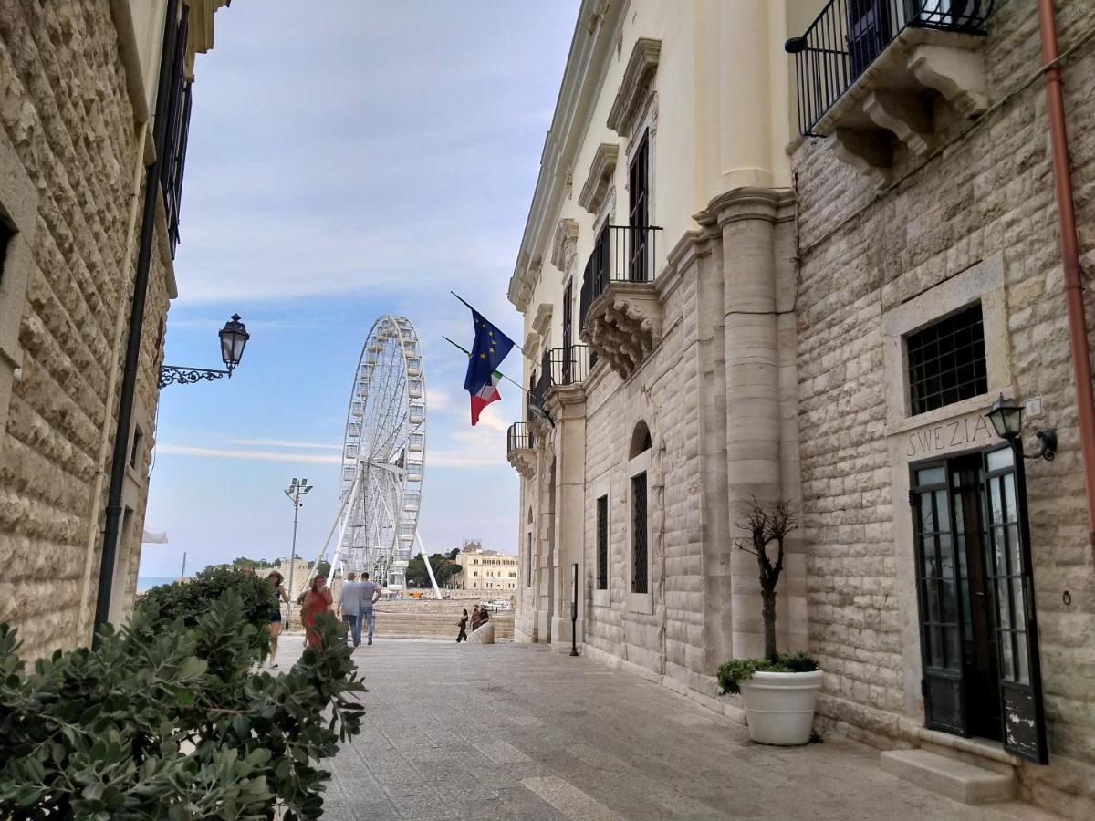Monolocale Prezioso Villa Trani Luaran gambar