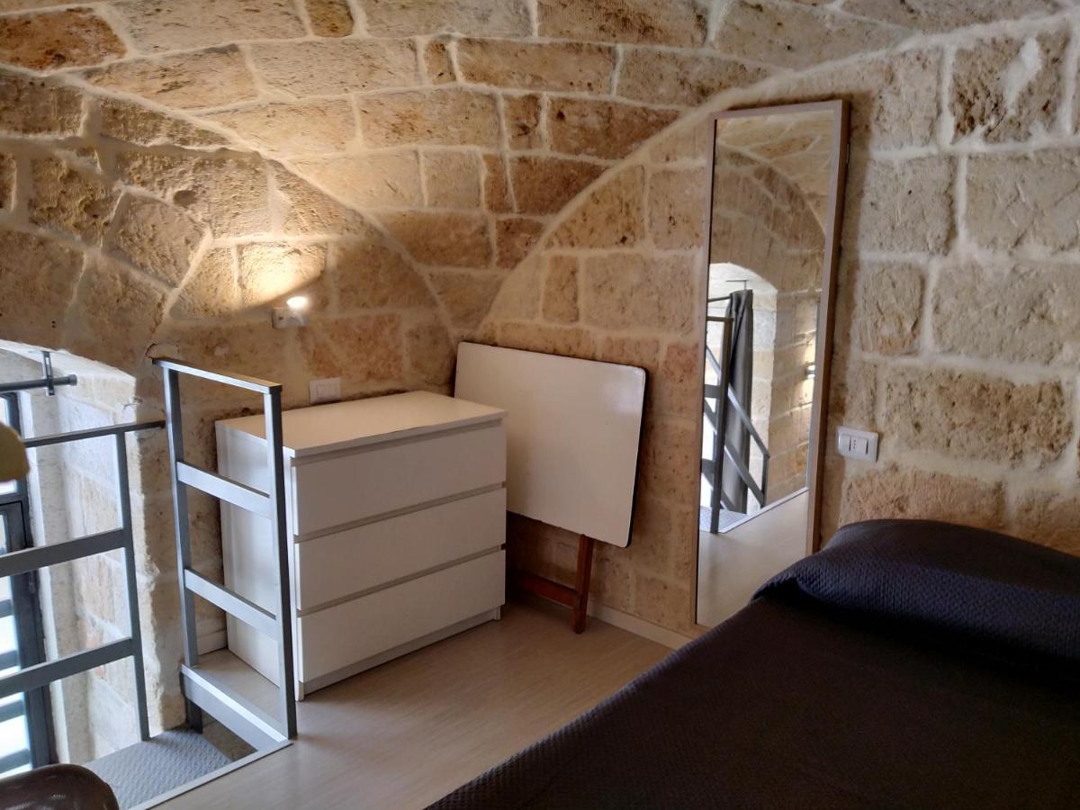 Monolocale Prezioso Villa Trani Luaran gambar