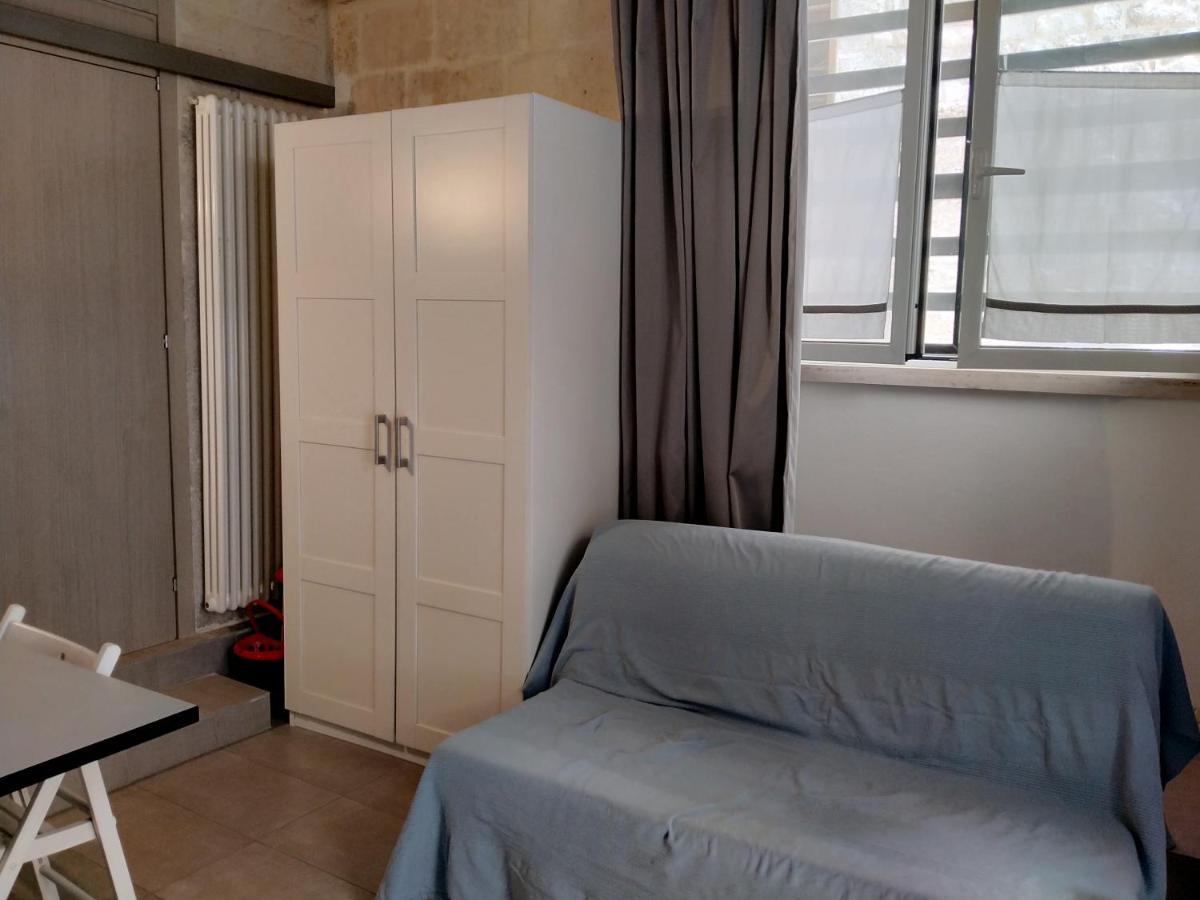 Monolocale Prezioso Villa Trani Luaran gambar