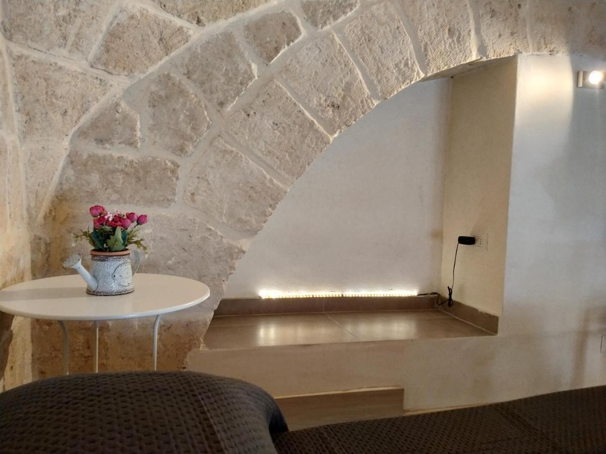 Monolocale Prezioso Villa Trani Luaran gambar
