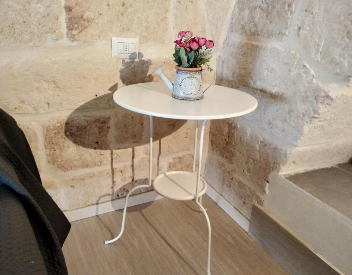 Monolocale Prezioso Villa Trani Luaran gambar