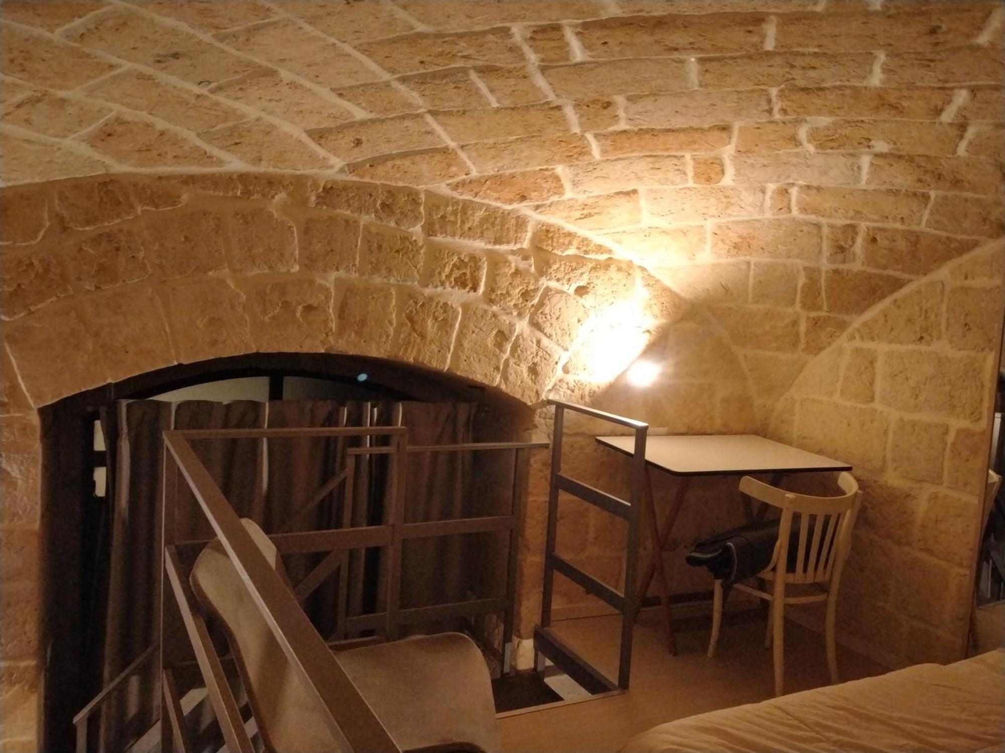Monolocale Prezioso Villa Trani Luaran gambar